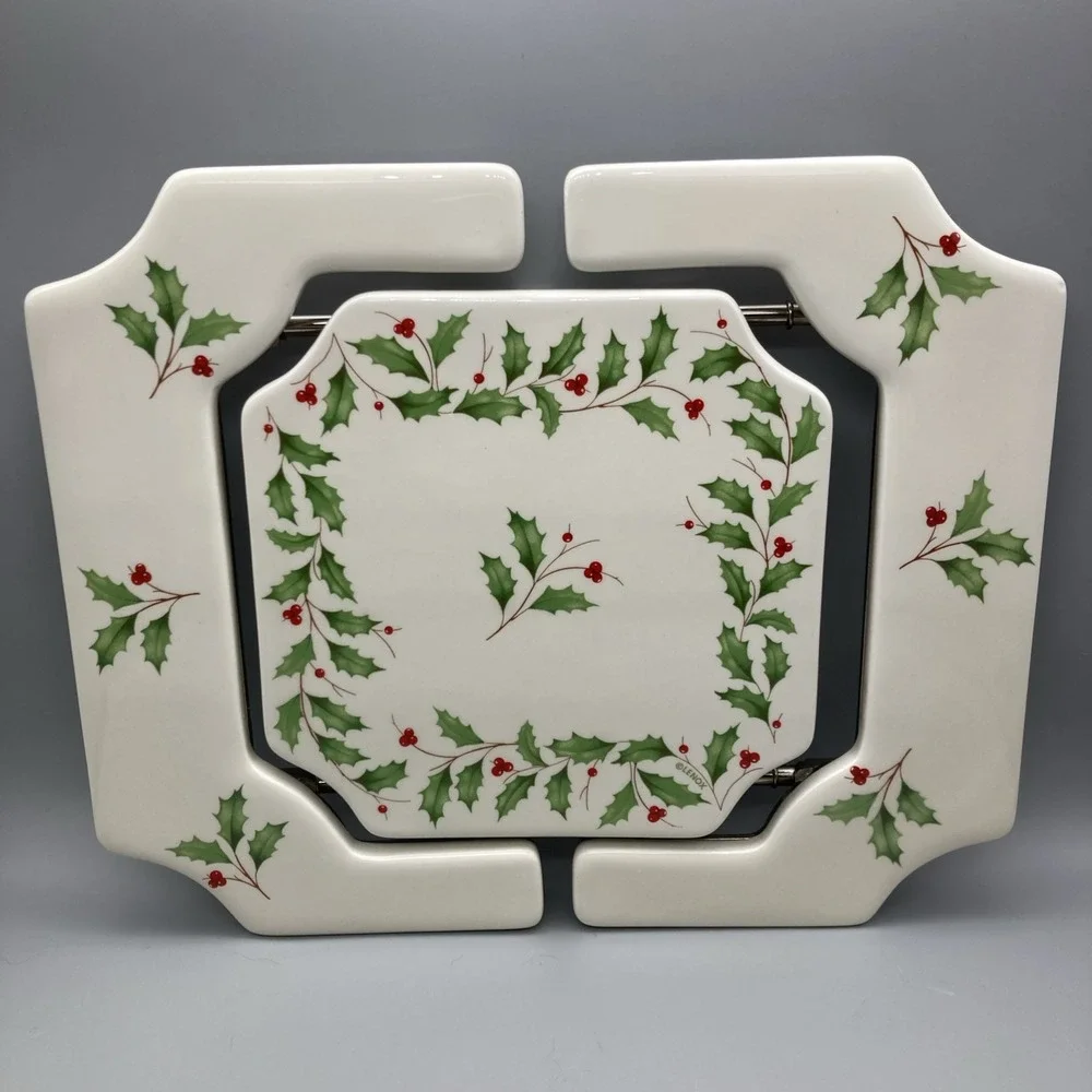 Lenox Holiday Holly Leaves Porcelain Christmas Holly Berry Expandable Trivet